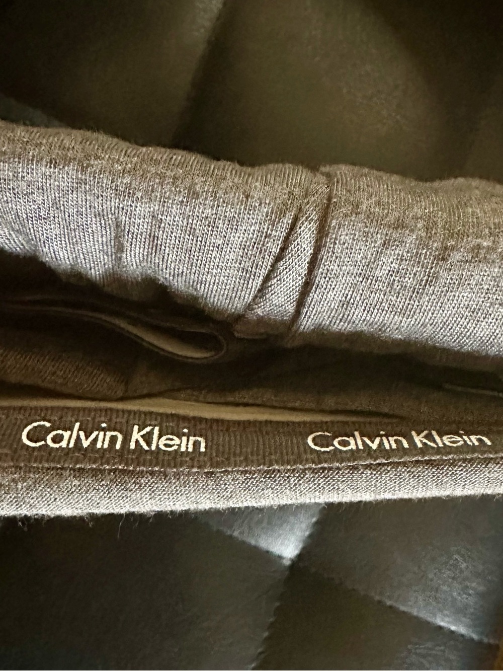 Calvin Klein 2 Piece Lounge Pajama Jogger Set Gray XL NWT - Picture 5 of 7